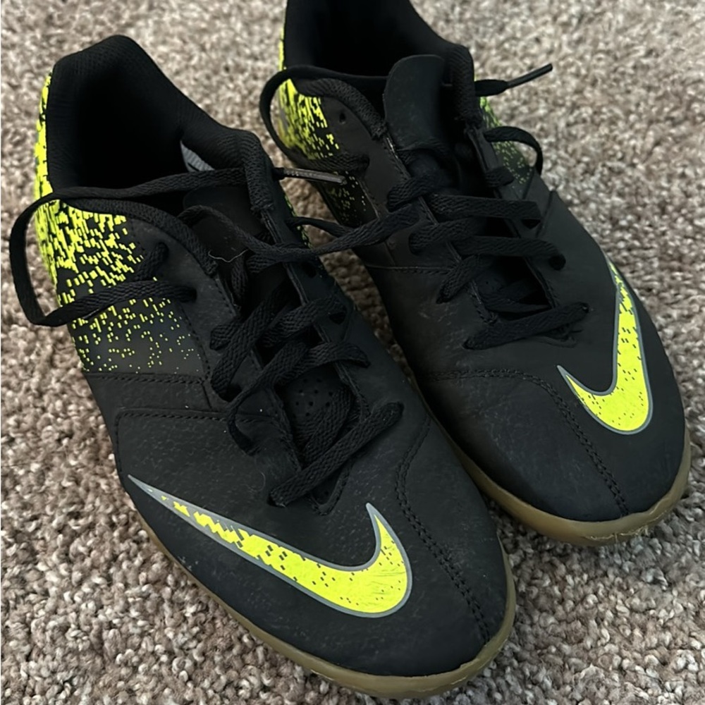 Nike Indoor Soccer Shoes